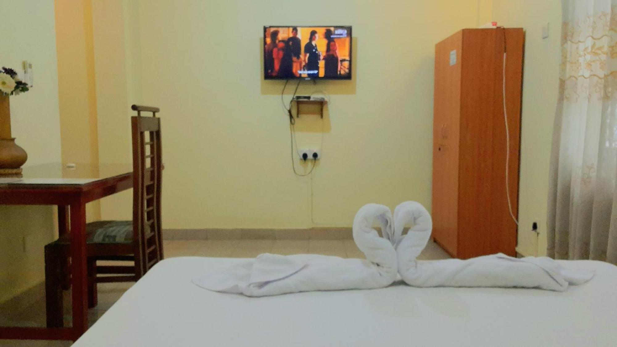 Madara Hotel Horana Eksteriør billede